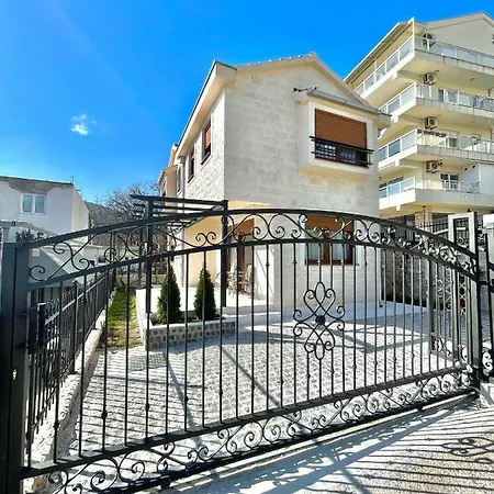 Serenity Villa Budva
