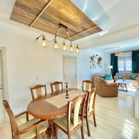 Villa Serenity *